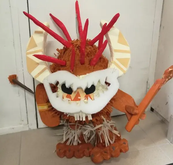 Piñata Ou Urne Personnalisée Artisanale 5 Piñata Ou Urne Personnalisée Artisanale – Image 3